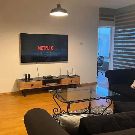 3 Bedroom Flat Next To 5 Star *